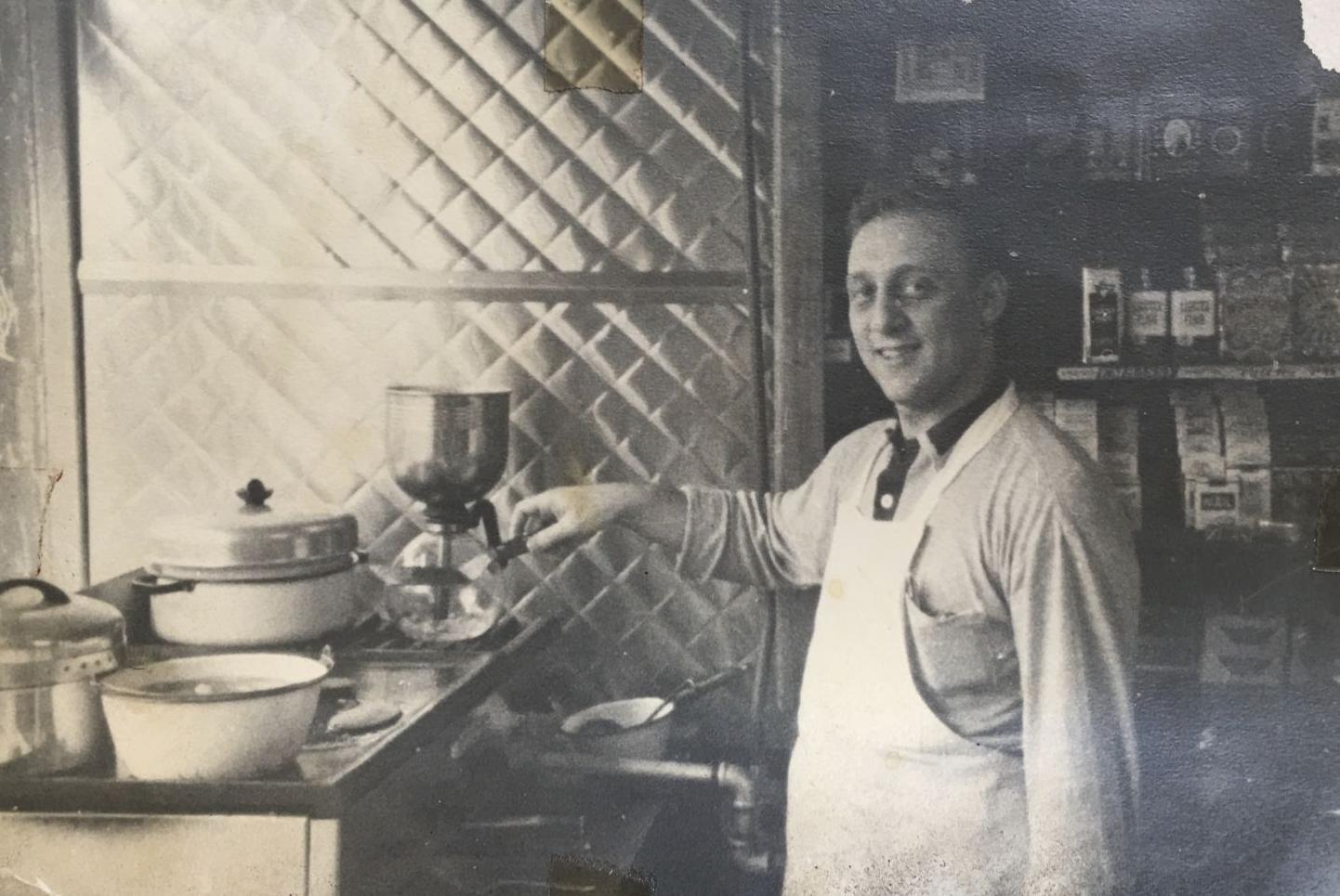 Lawrence Leuchtag